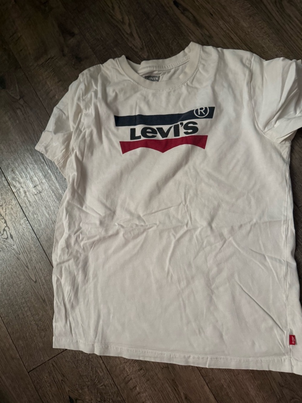 Levi's White Crew Tee with Navy and Red Logo